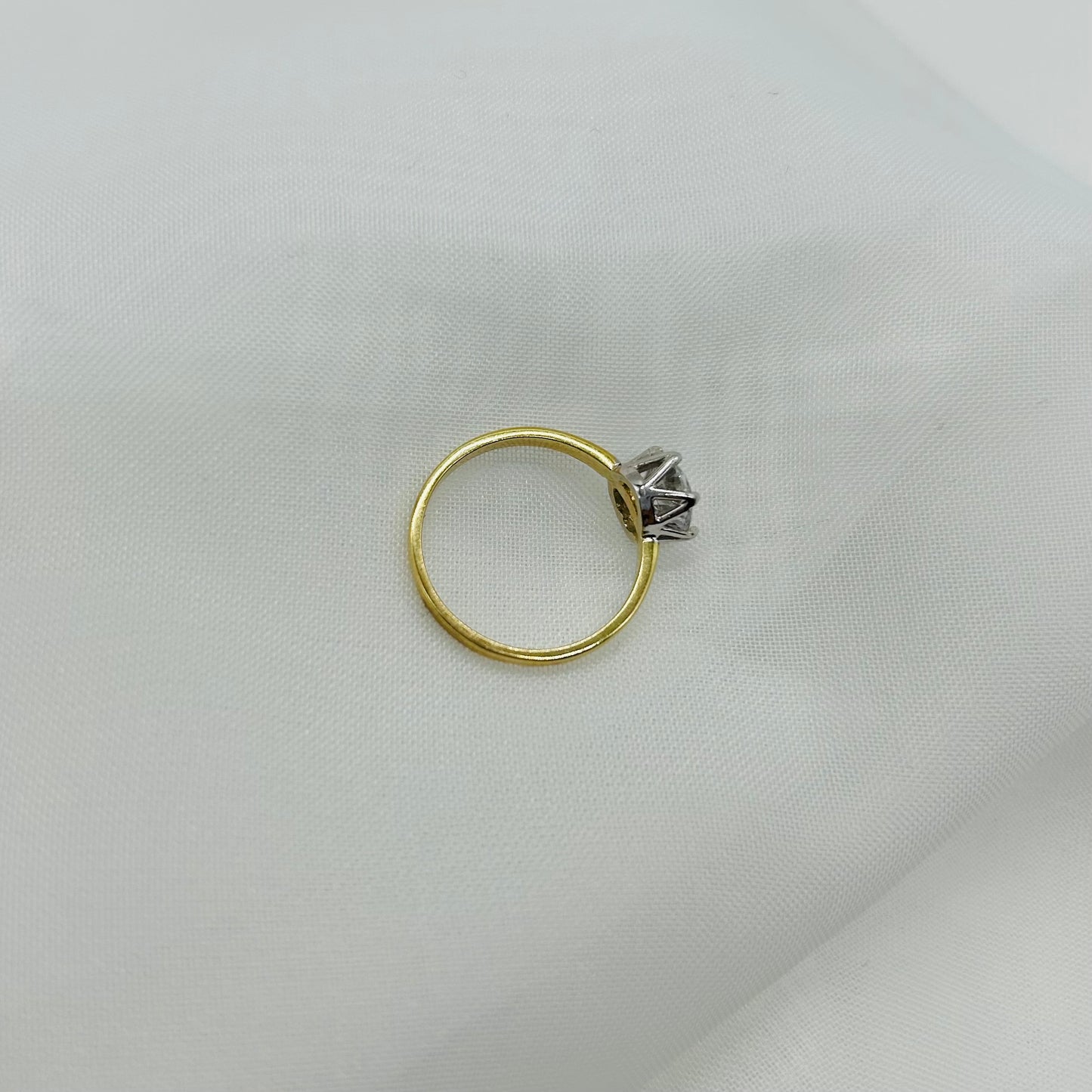 Anillo Solitario Corona Pequeña Oro 14K