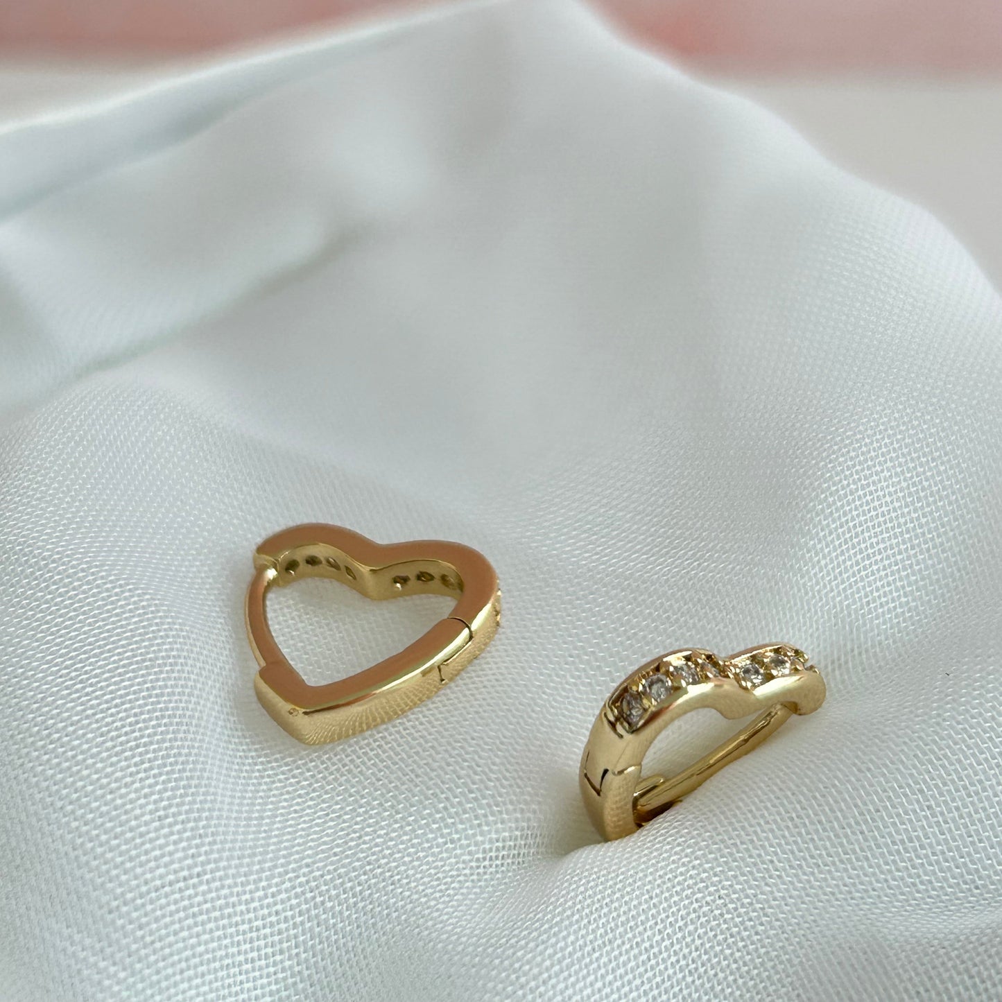 Huggies de Corazón con Zirconia