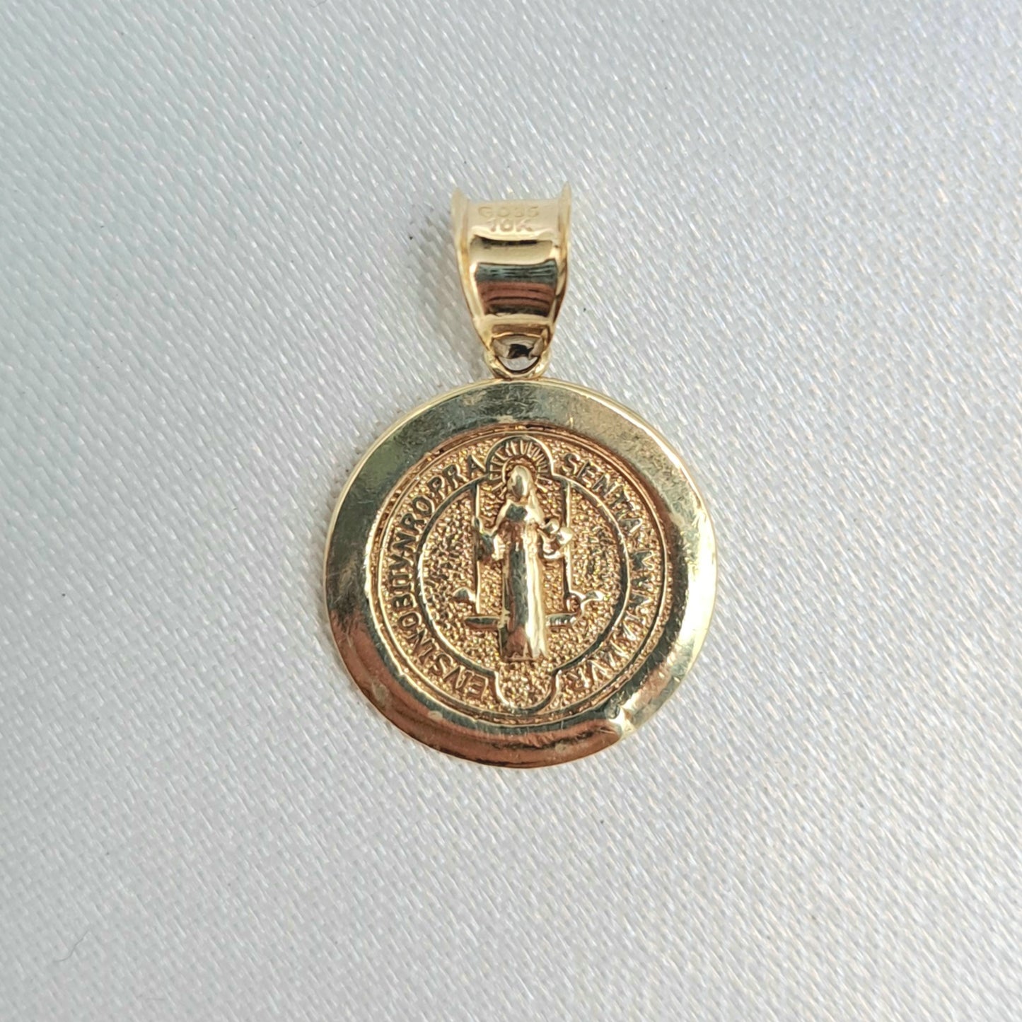 Medalla de San Benito de 10K