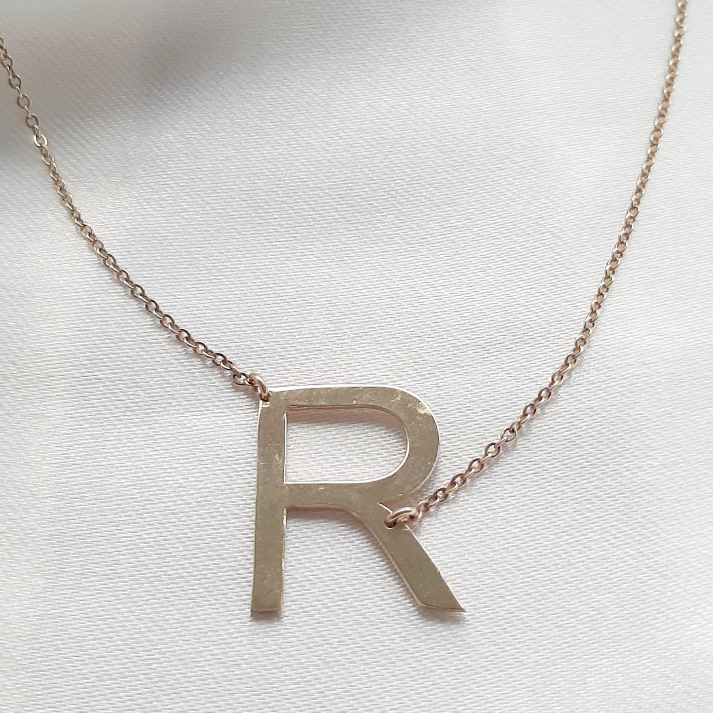 Collar Letra Inicial Oro Laminado