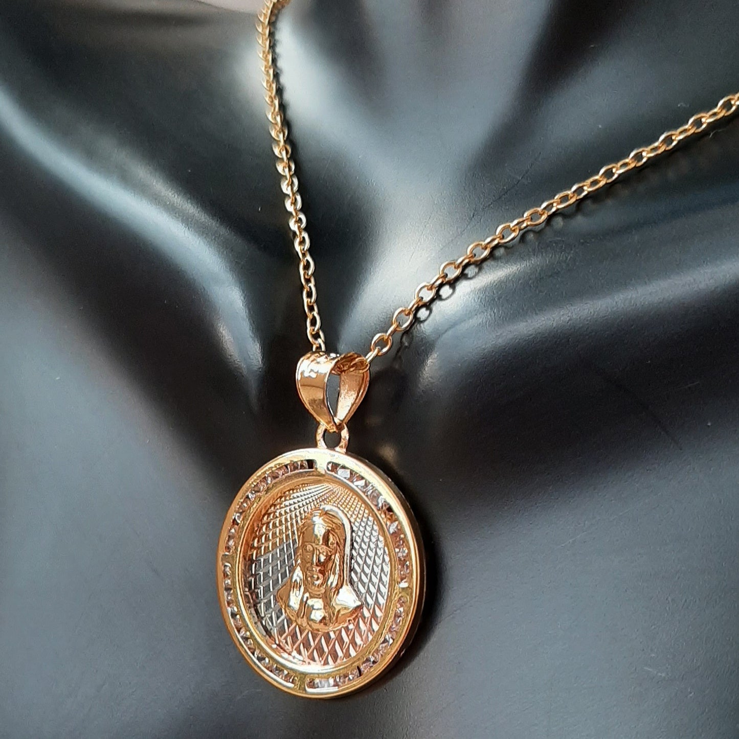 Medalla con Zirconias Sagrado Corazón