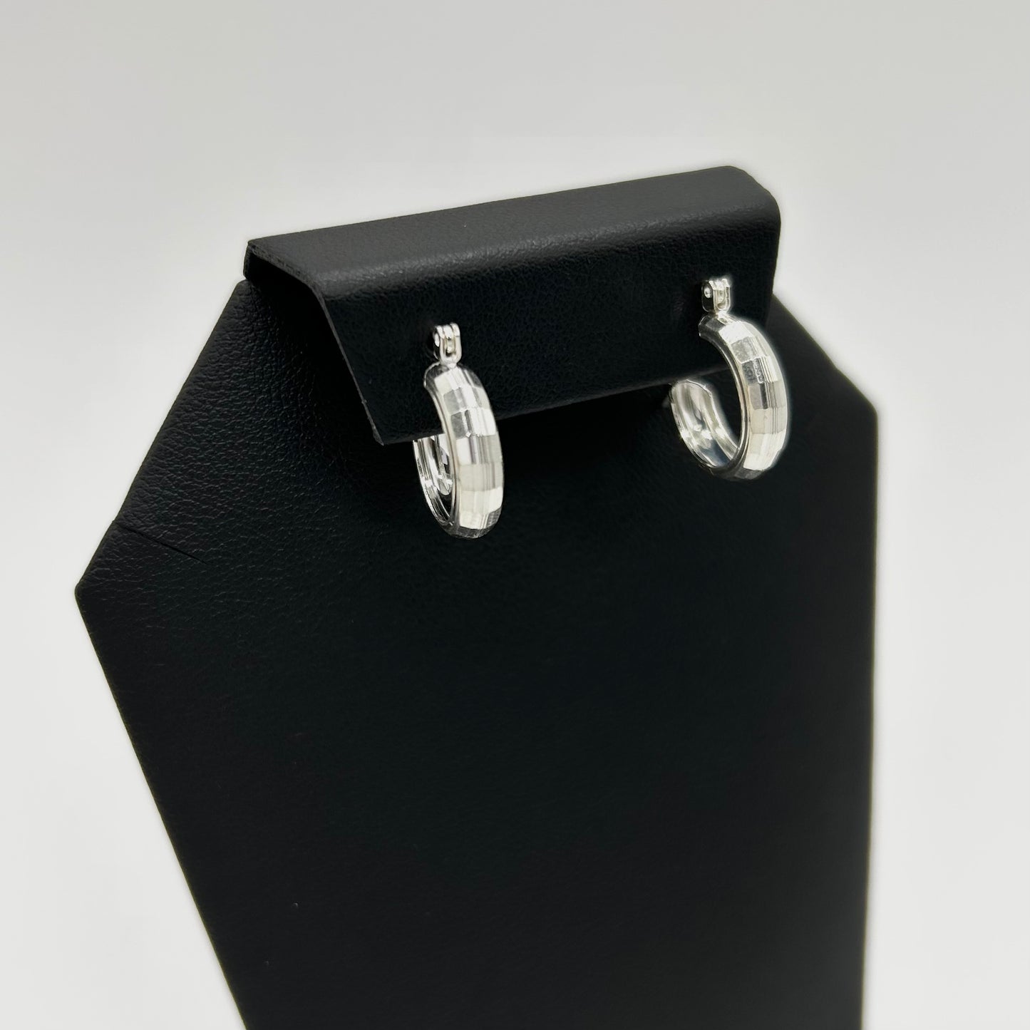 Arracadas Facetadas de Plata