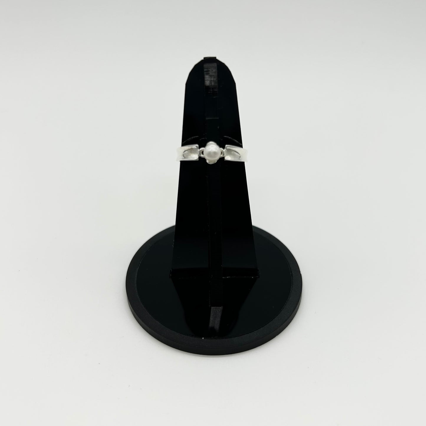 Anillo de Plata con Perla Liso