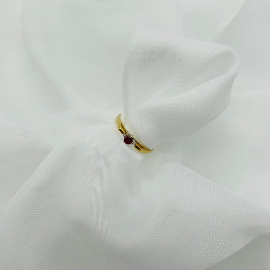 Anillo con Rubí Natural en Oro 14K