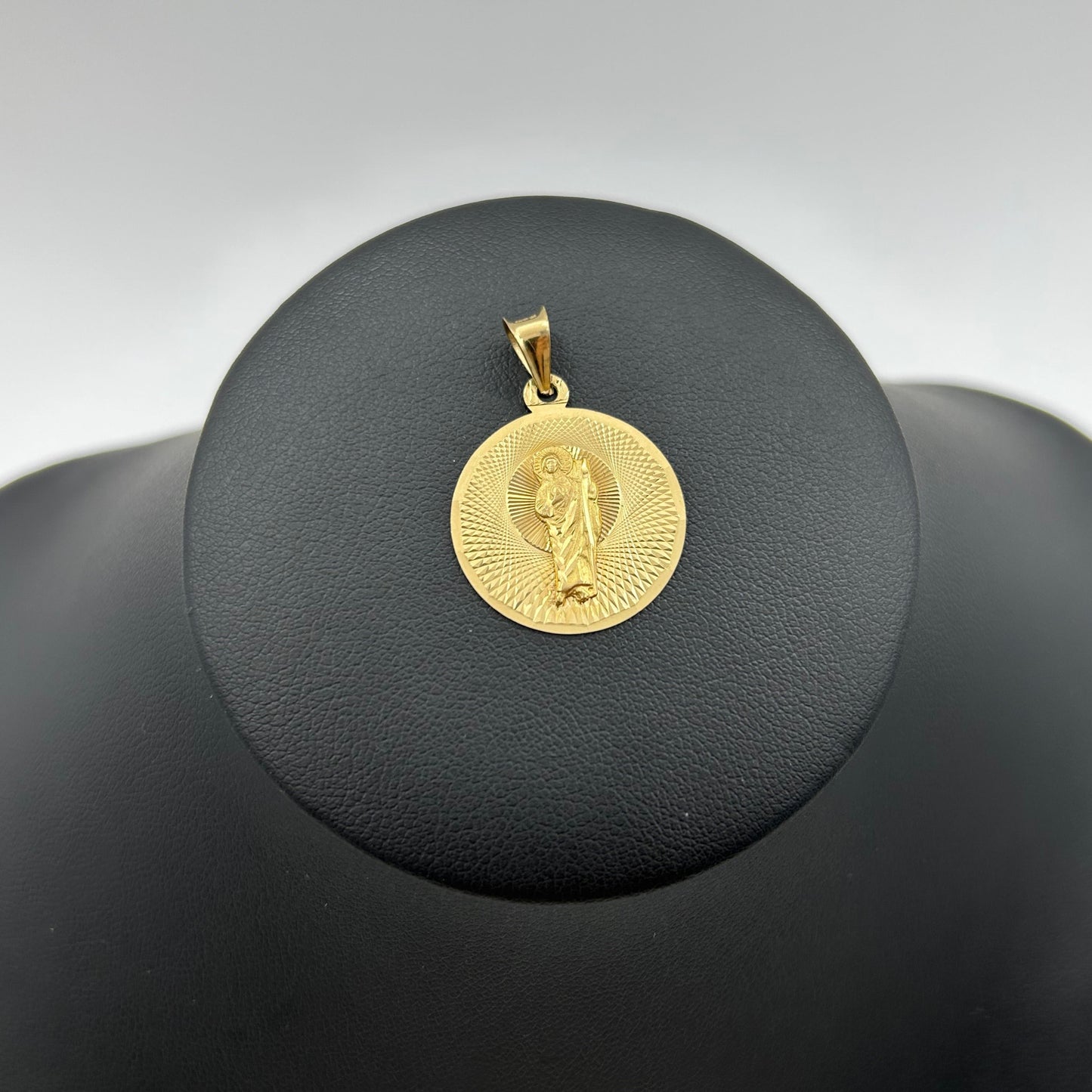 Medalla San Judas Tadeo Diamantada Oro 14k