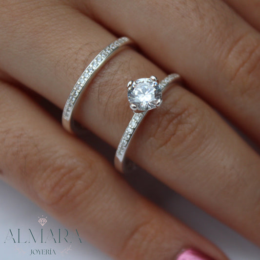 Anillos de Compromiso con Zirconias