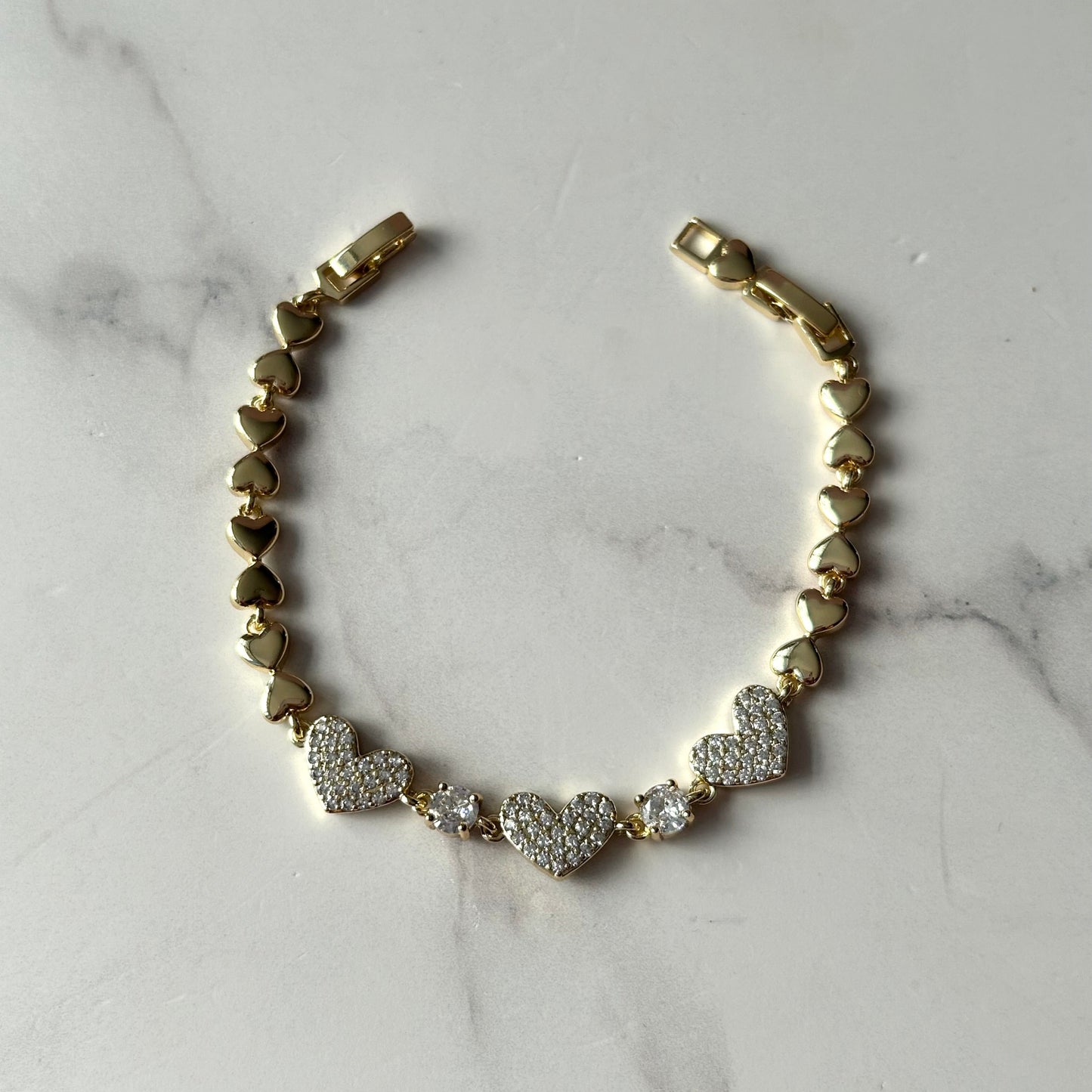 Pulsera de Corazones con Zirconias