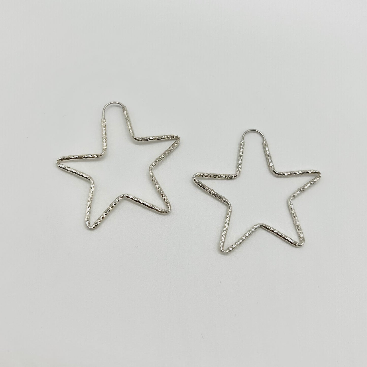 Aretes de Estrella de Tubito Facetados en Plata