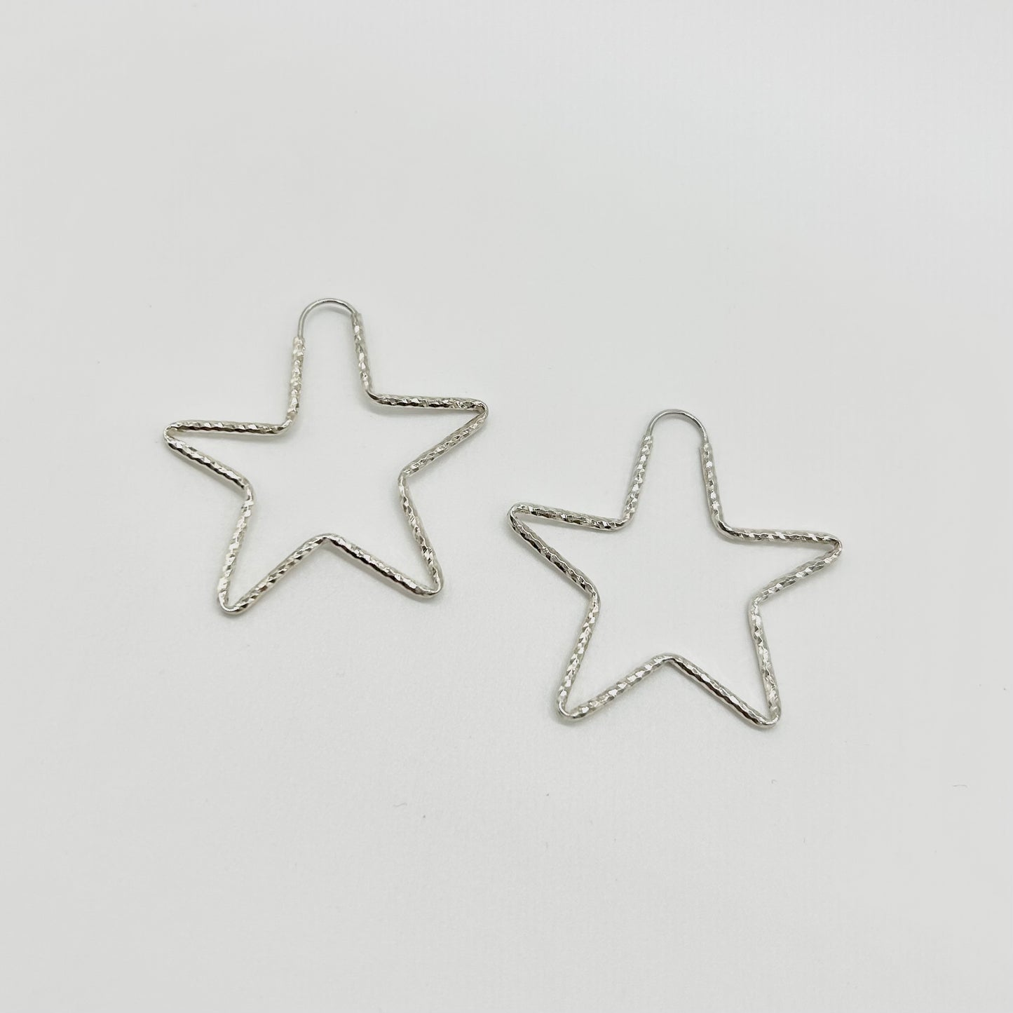 Aretes de Estrella de Tubito Facetados en Plata