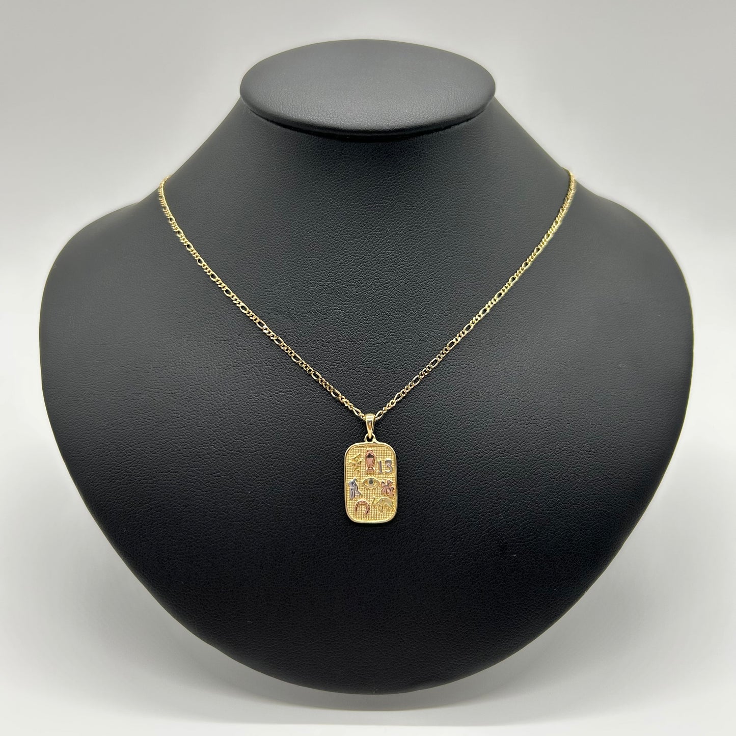 Dije Cuadrado de la Suerte Oro 10k