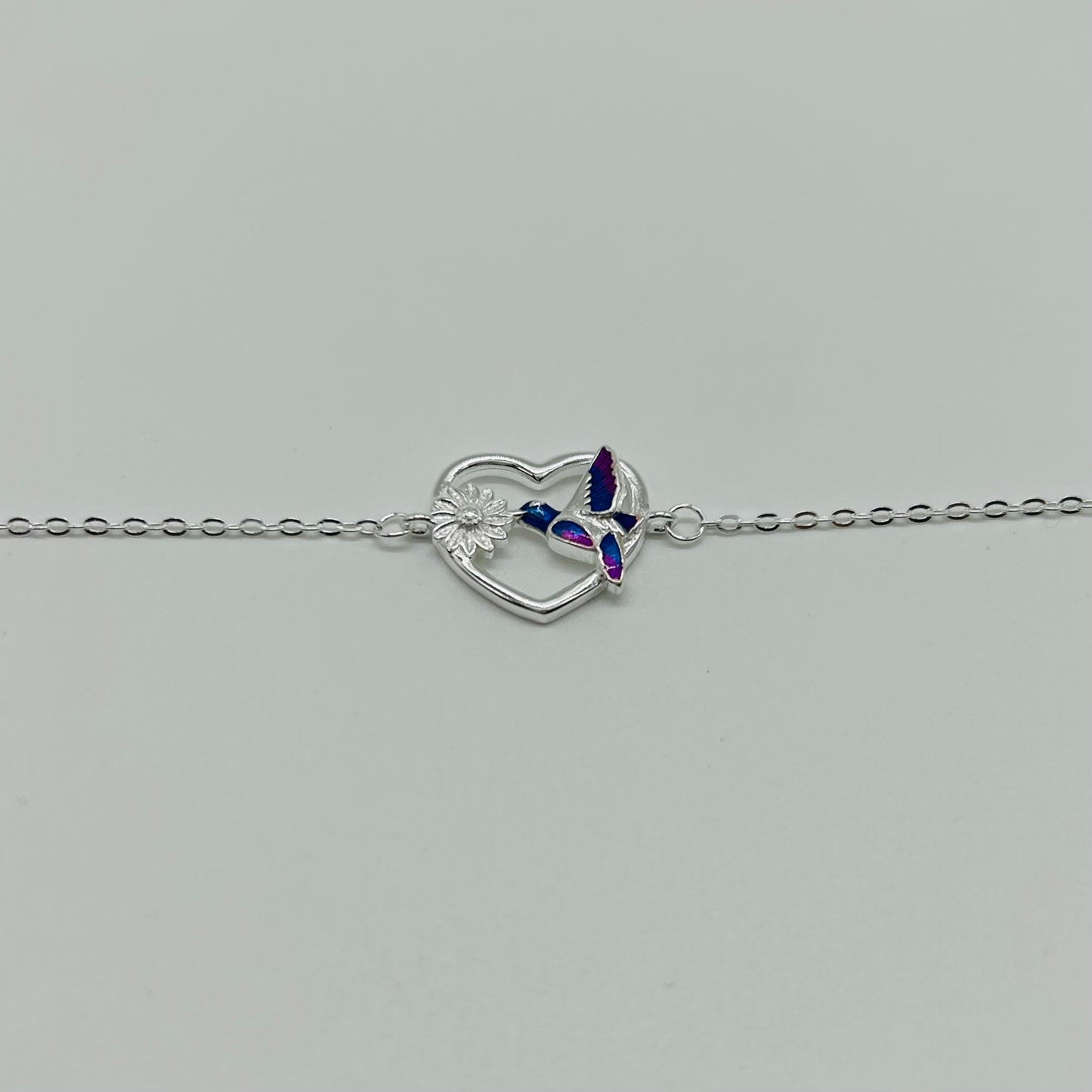 Pulsera de Corazón con Colibrí en Plata