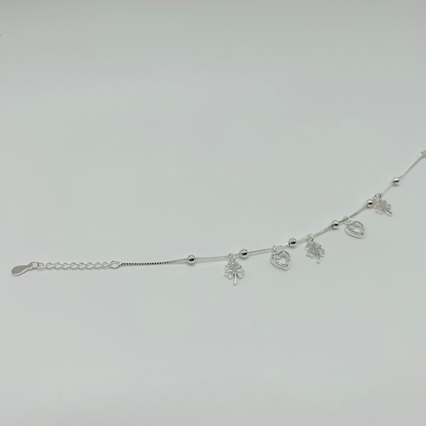 Pulsera de Tréboles y Corazones en Plata