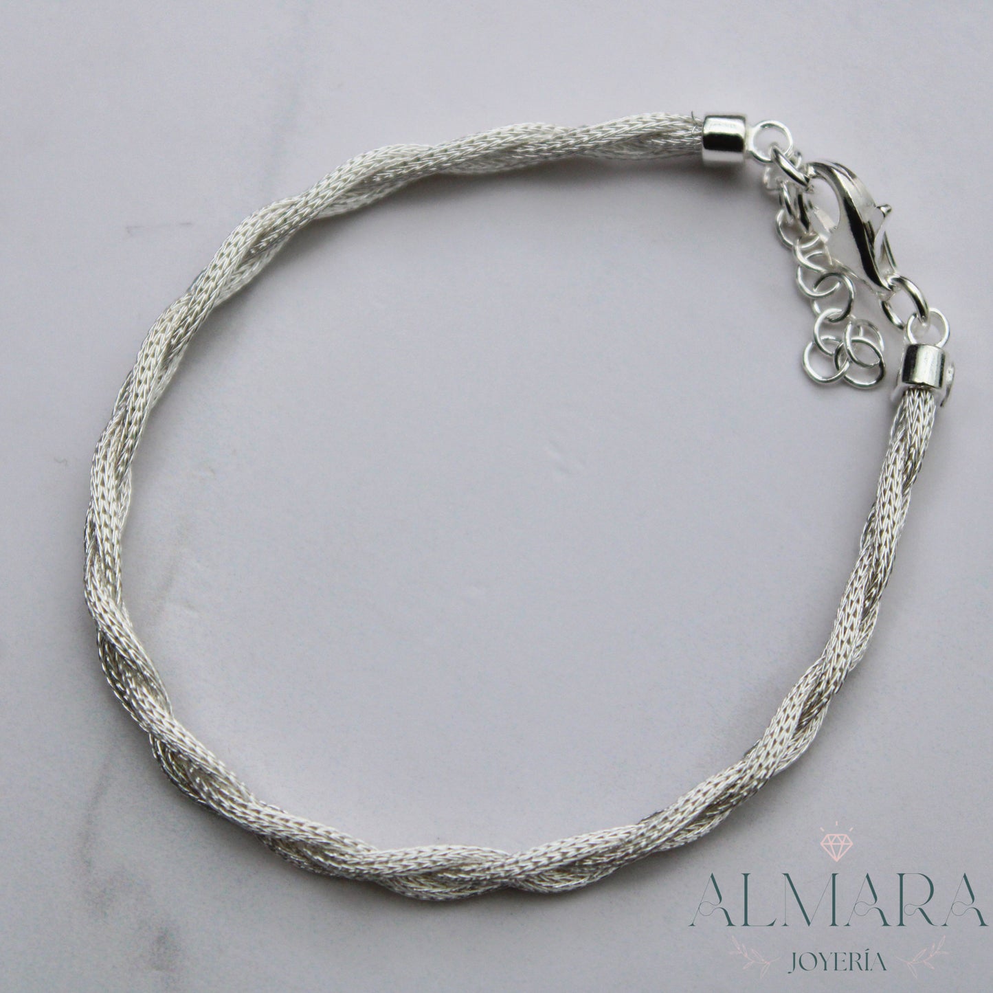 Pulsera Trenzada Triple