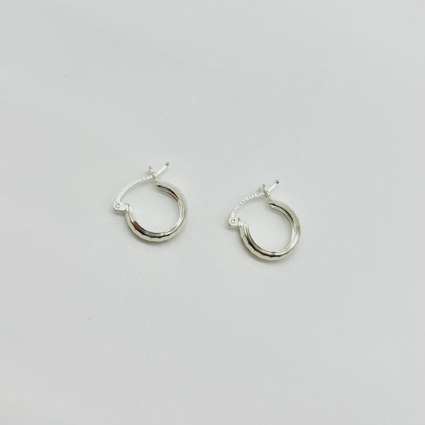 Arracadas Facetadas de Plata