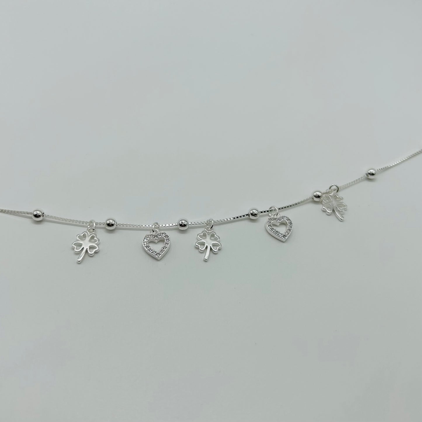 Pulsera de Tréboles y Corazones en Plata