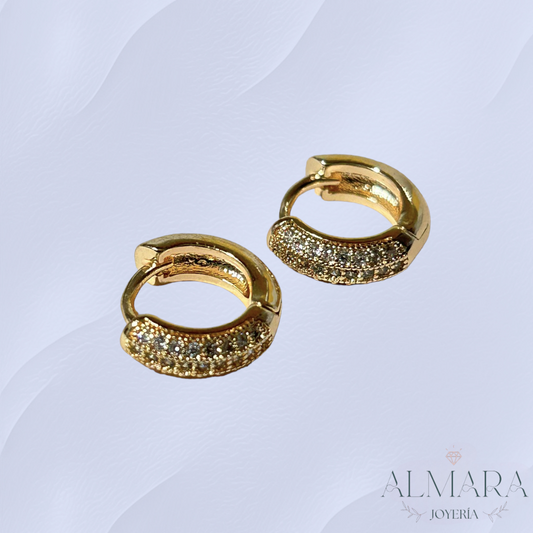 Huggies con Zirconias