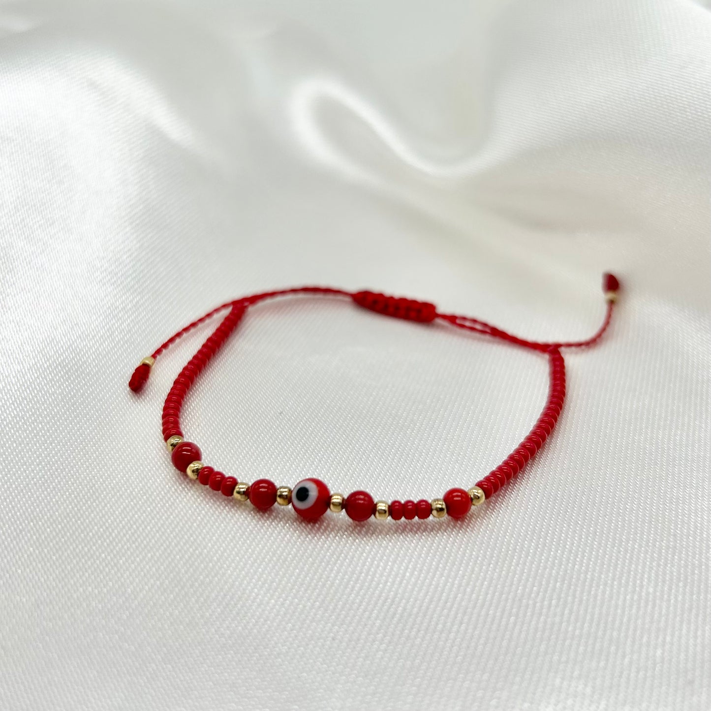Pulsera Roja Tejida para la Protección con Ojito Turco para Bebé