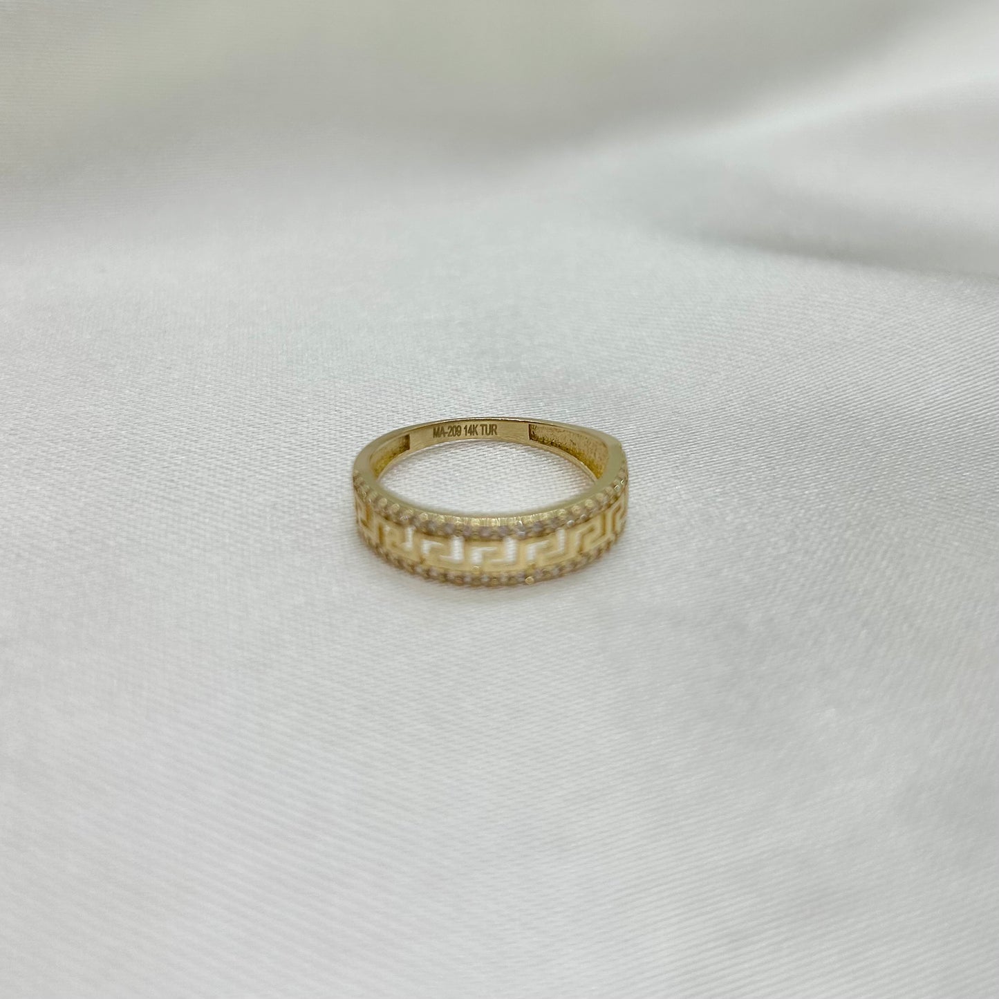 Anillo de Grecas con Zirconias de Oro 14k
