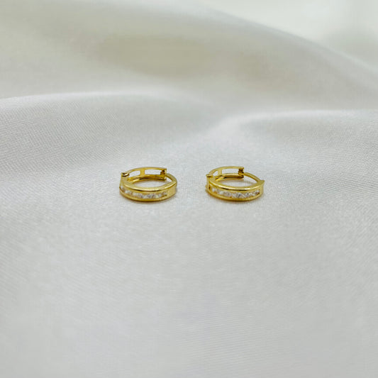 Huggies con Zirconias de 14K