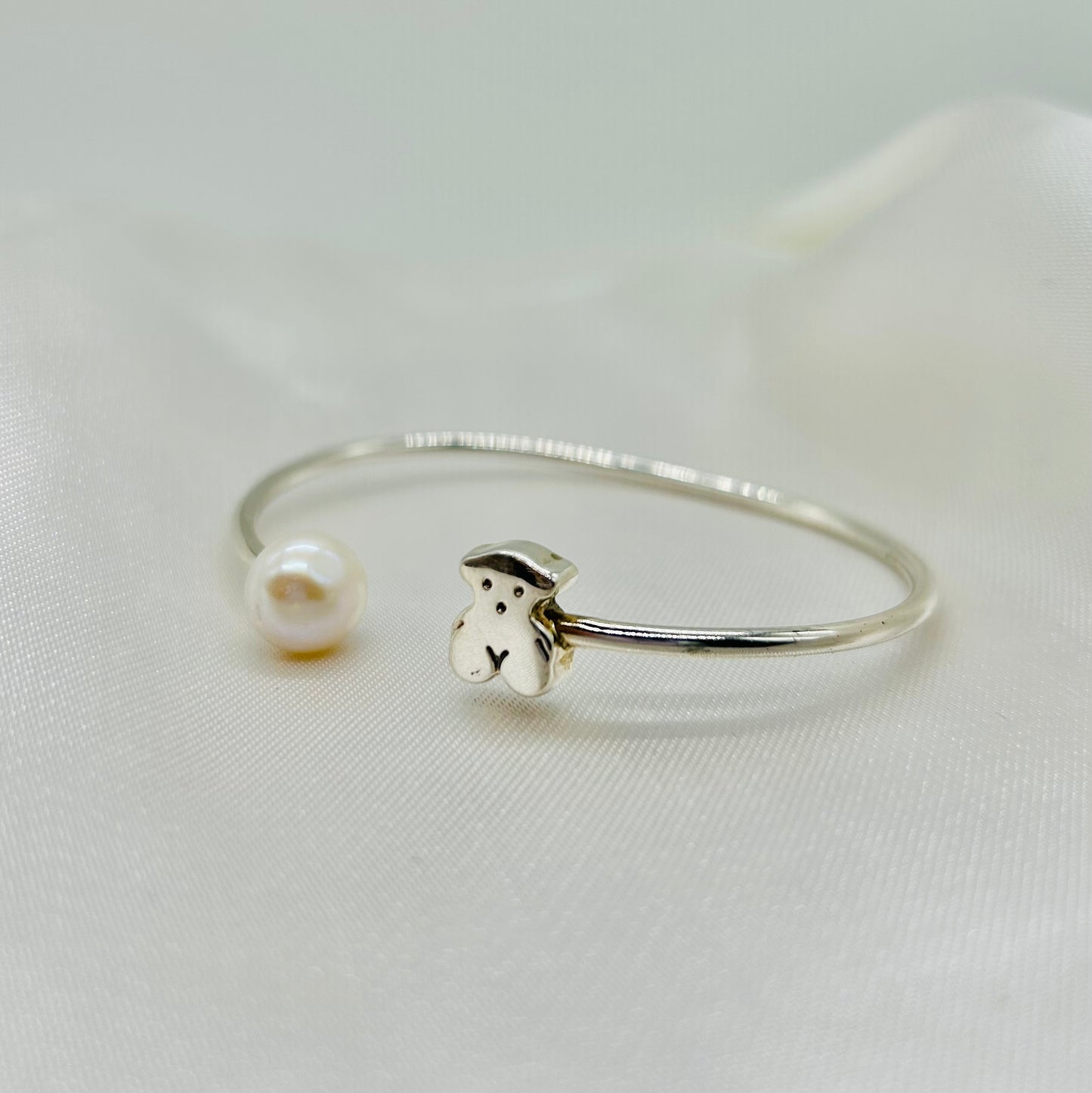 Pulsera Rígida TOUS de Plata y Perla