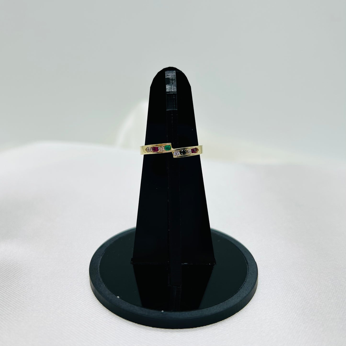 Anillo con Zirconias de Colores 14k