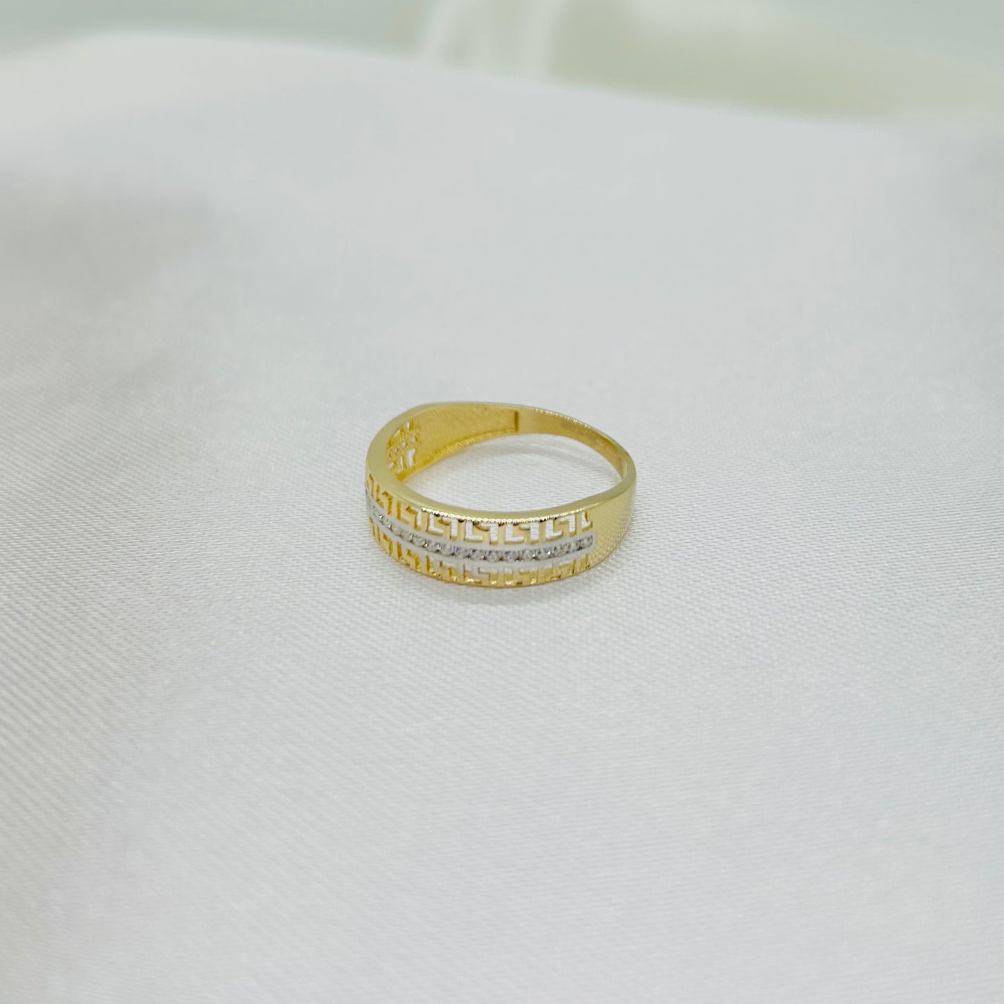 Anillo de Grecas con Zirconias de Oro 14k