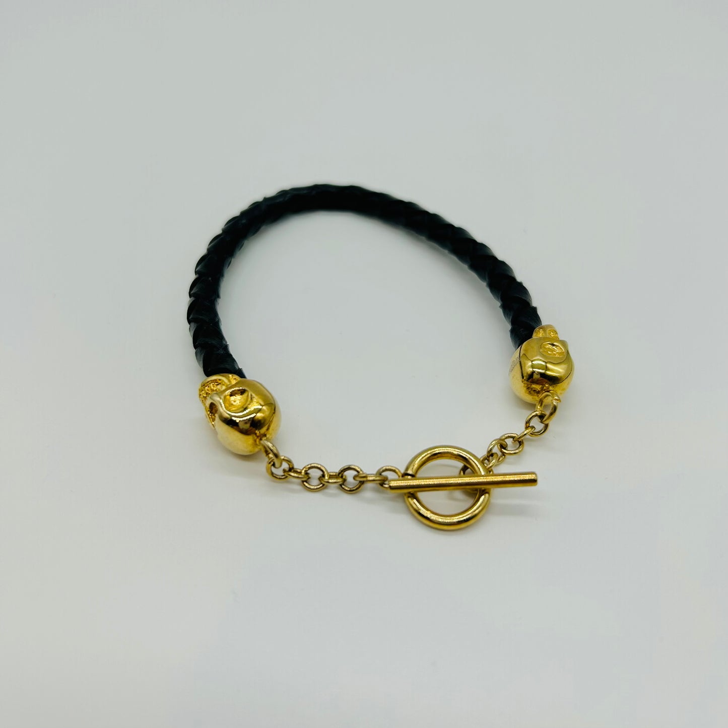Pulsera Semi Rígida con Calaveras de Acero Inoxidable