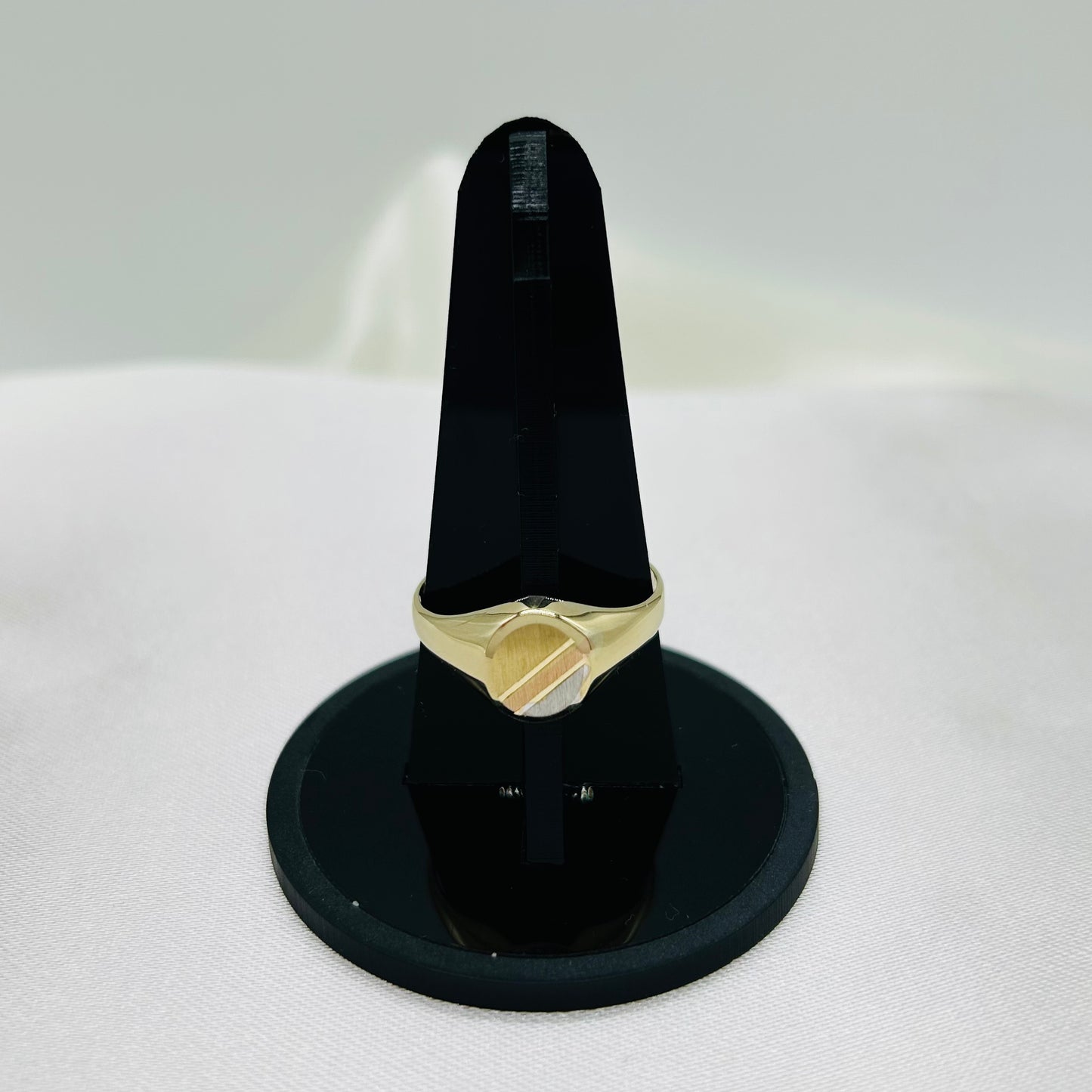 Anillo de Plancha Tres Oros de 10k