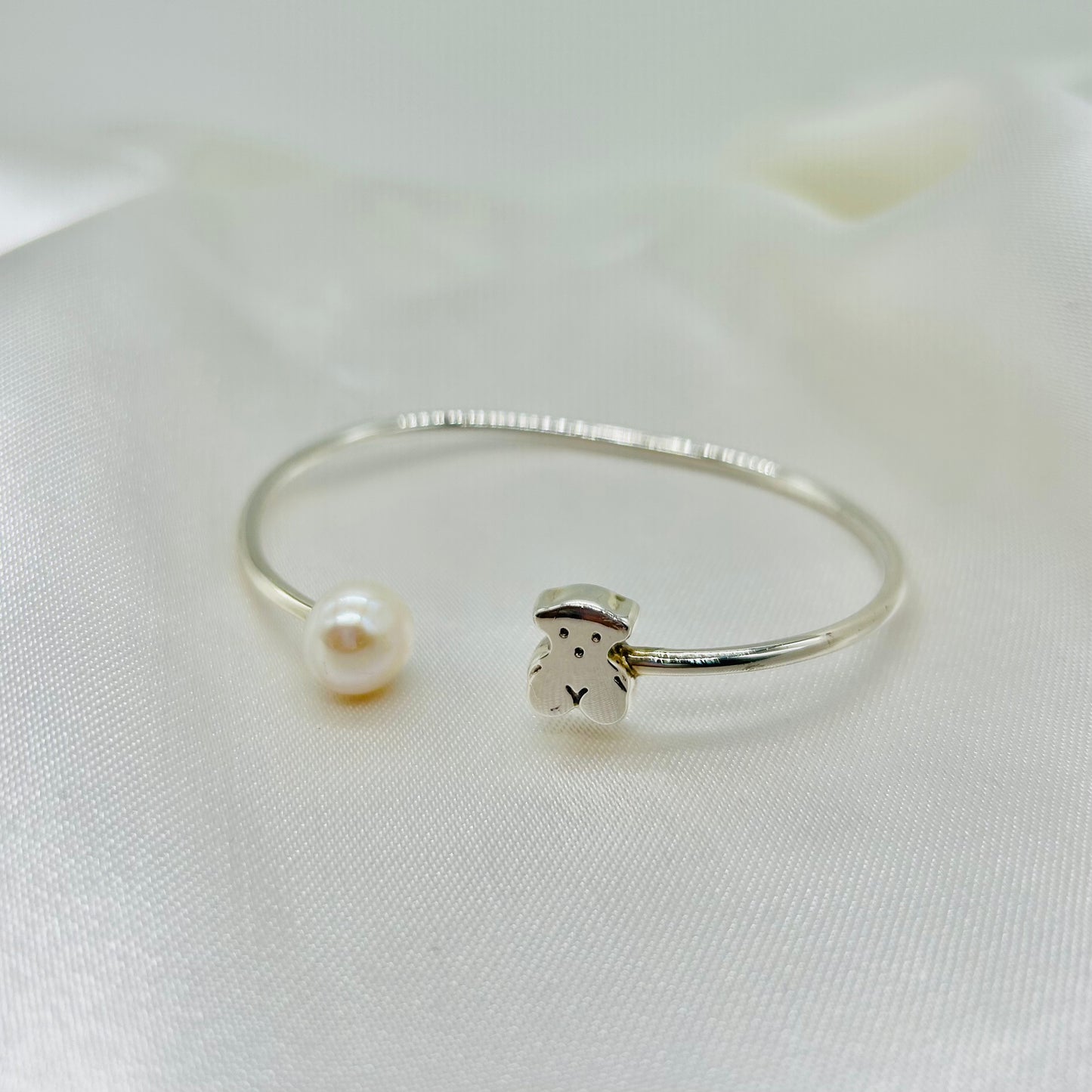 Pulsera Rígida TOUS de Plata y Perla