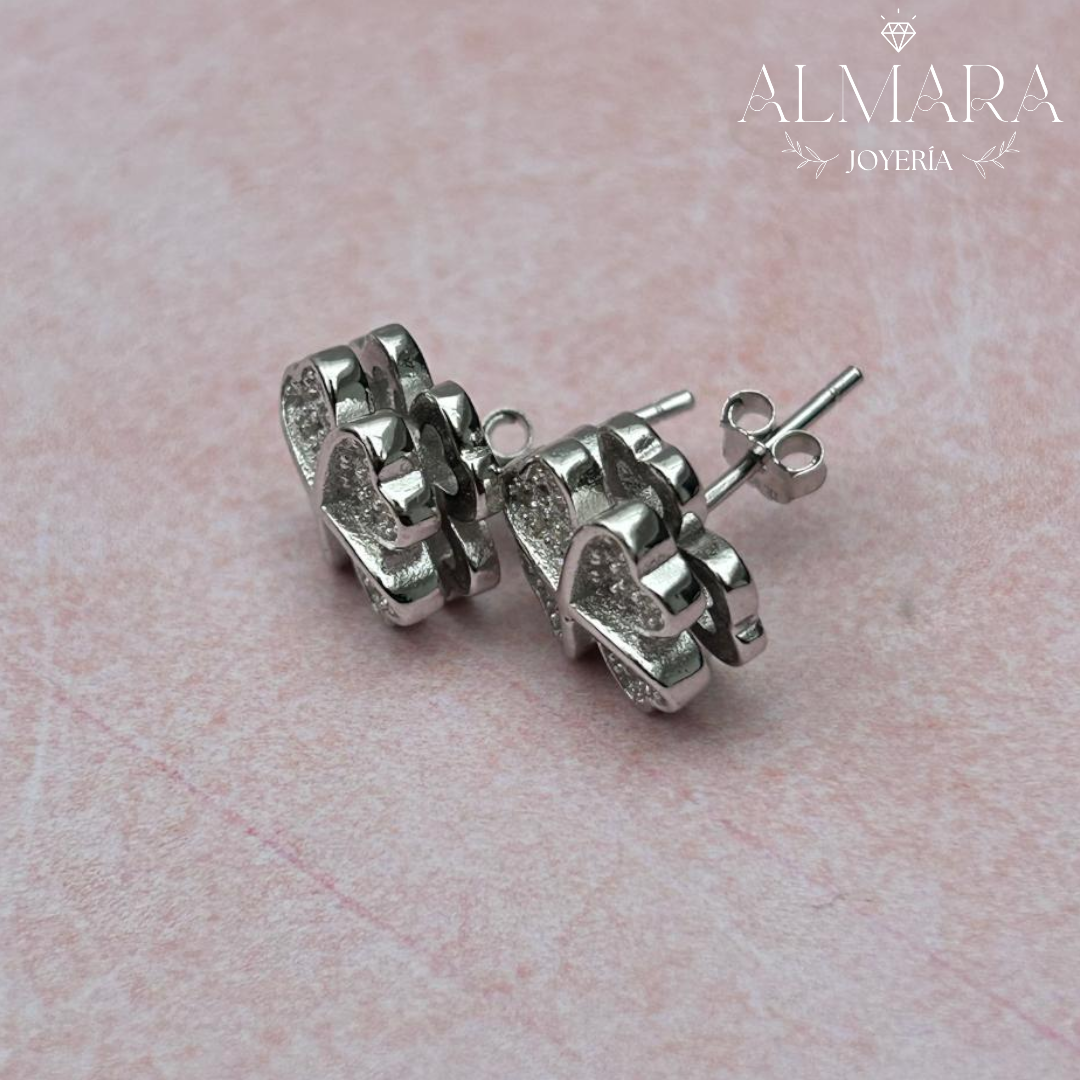 Aretes Trebol Giratorio