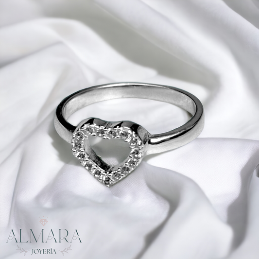 Anillo de Corazón con Zirconias