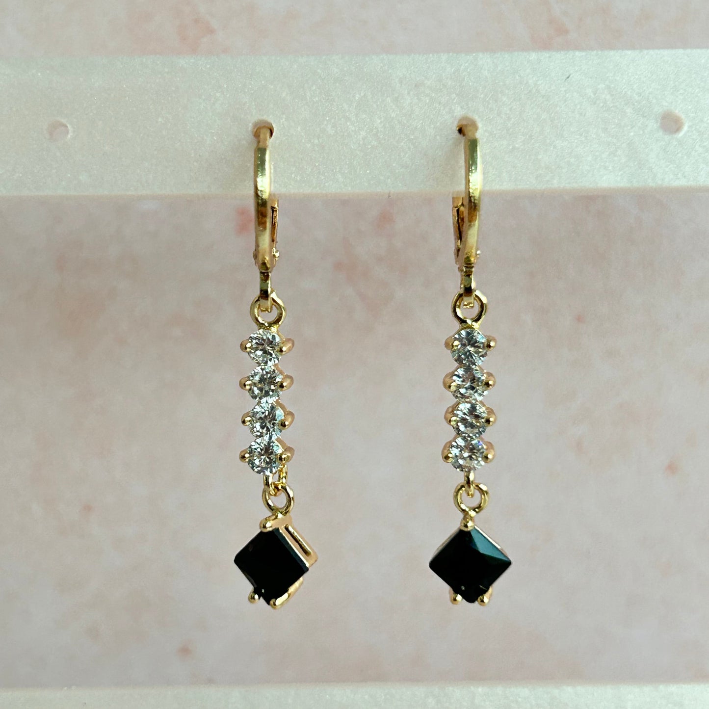Aretes Largos con Zirconias