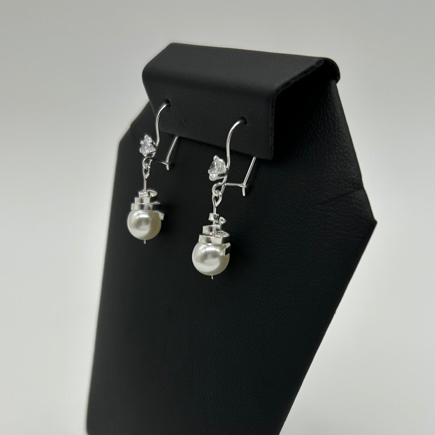 Aretes de Perlas con Espiral en Plata