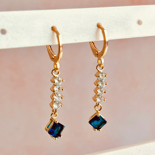 Aretes Largos con Zirconias