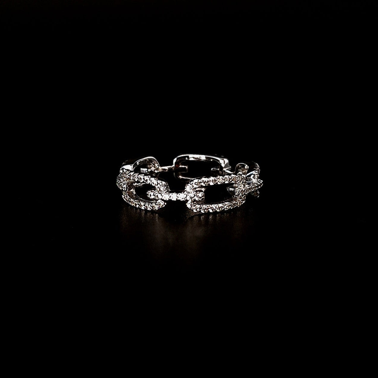 Anillo de Cadena con Zirconias