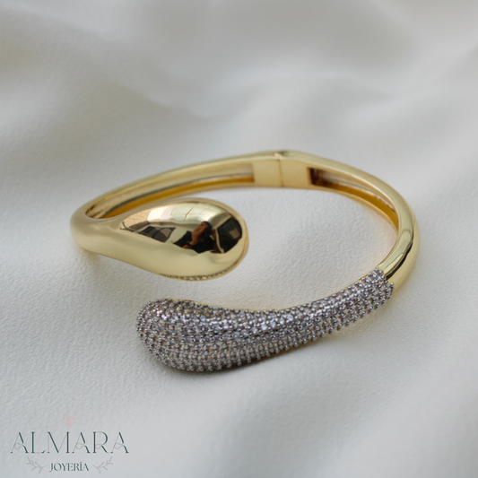 Brazalete Abierto con Zirconias