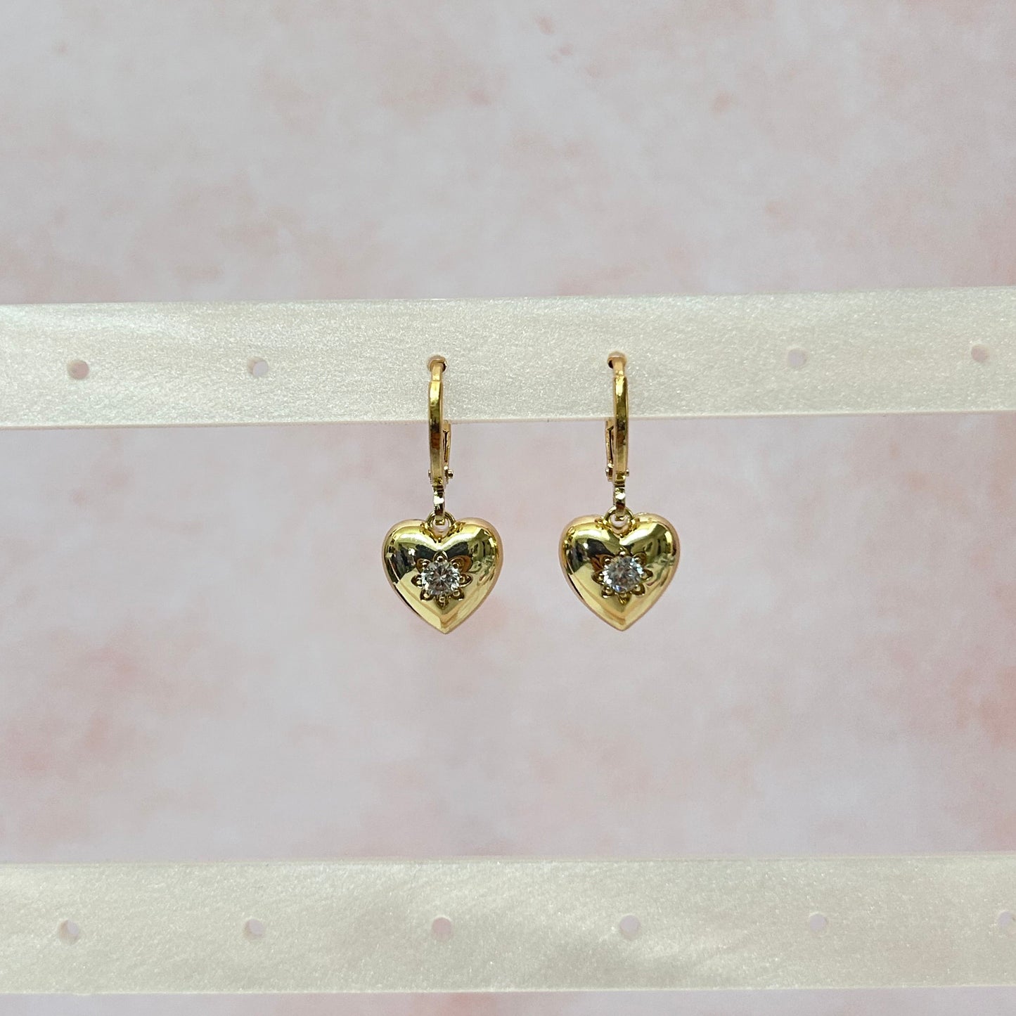 Aretes Corazón Oro Laminado Con Zirconia