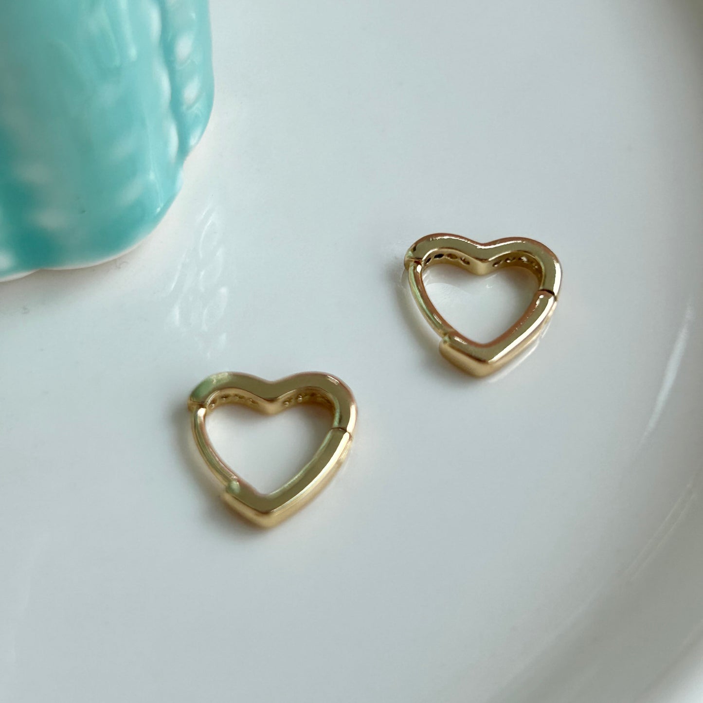 Huggies de Corazón con Zirconia