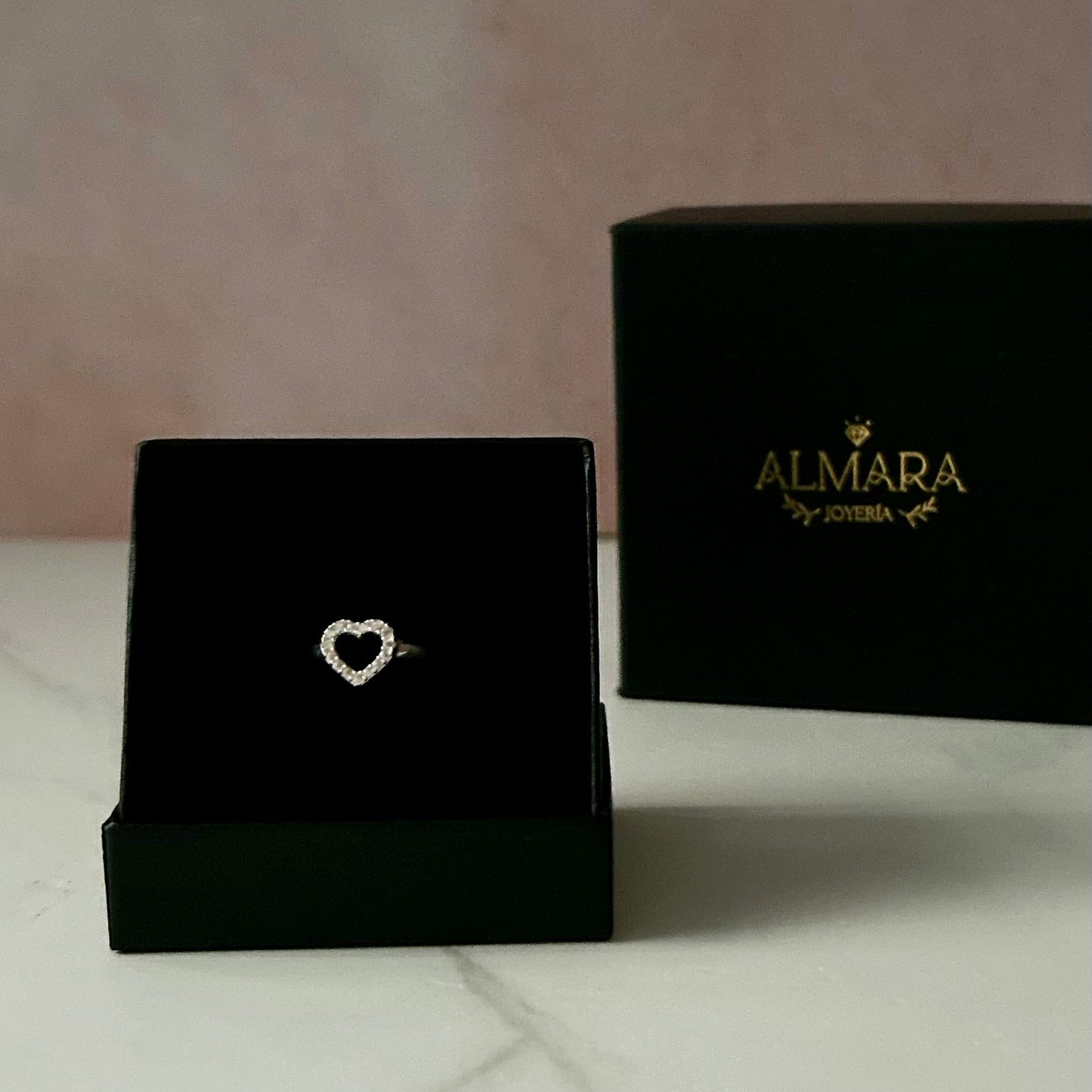 Anillo de Corazón con Zirconias
