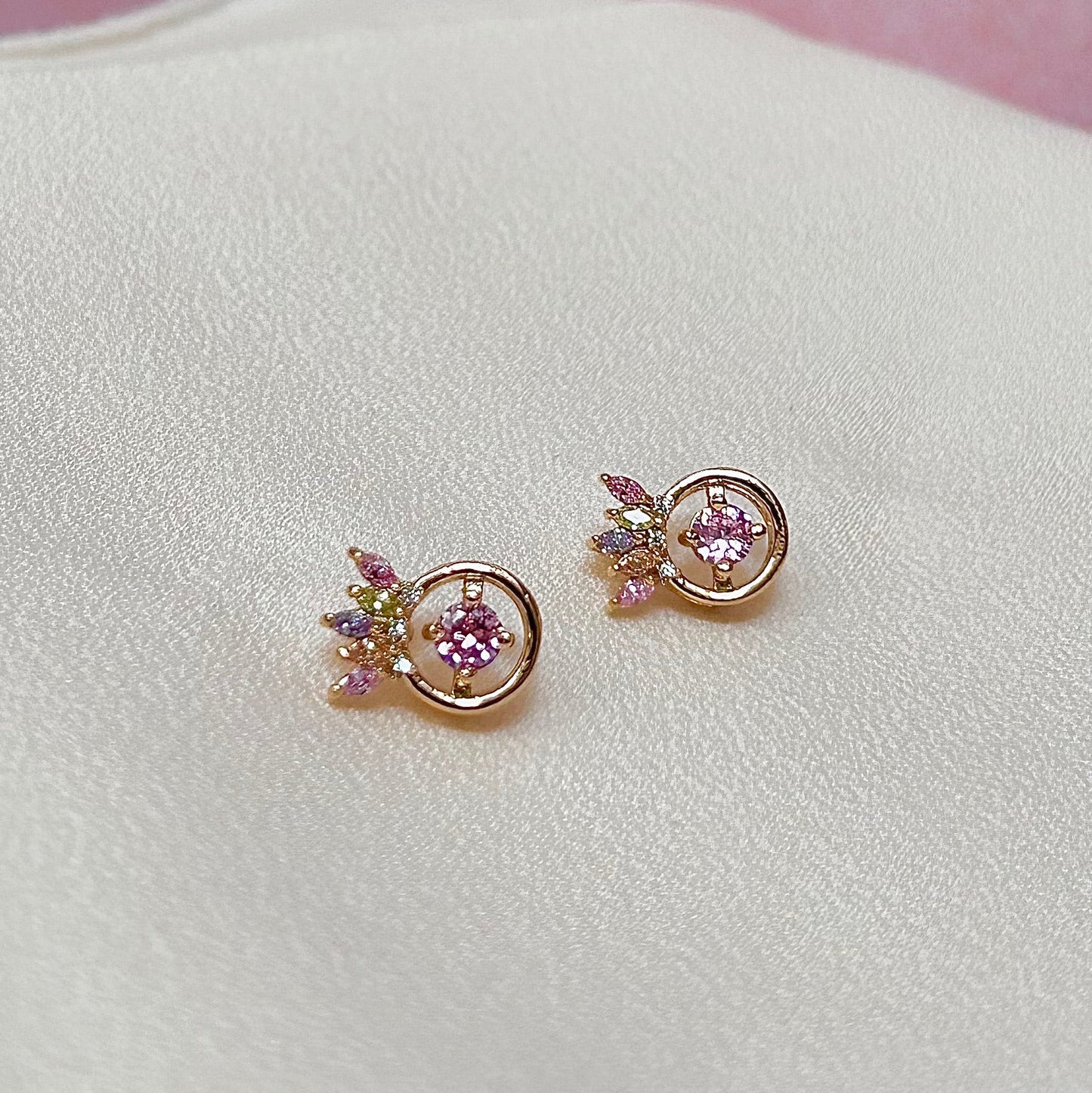 Conjunto Circulo Oro Laminado con Zirconias