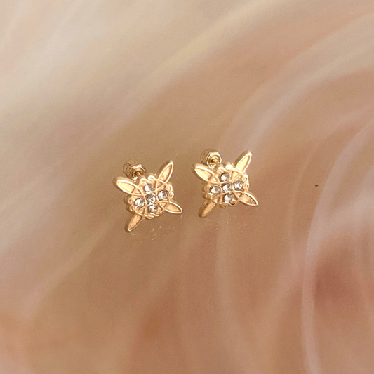 Broqueles "Nudo de Bruja" en Oro 10K