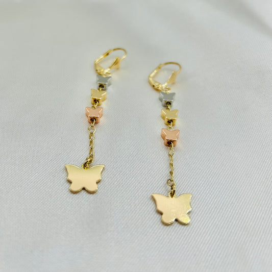 Aretes Largos de Oro Laminado en 3 Tonos con Mariposa