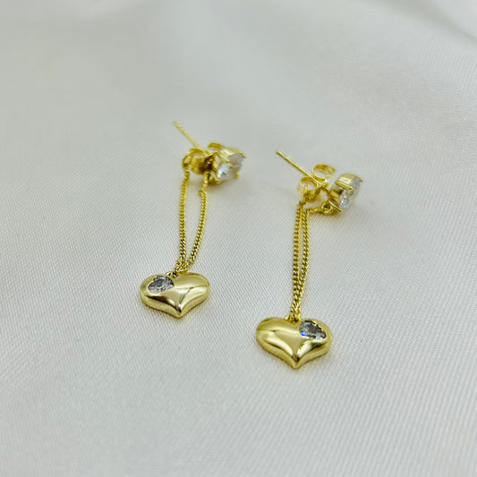 Aretes Largos de Corazón con Zirconia de Oro Laminado