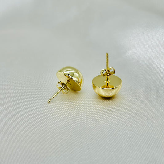 Aretes de Media Bola de Oro Laminado Lisos